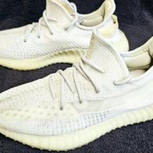 Adidas Yeezy Boost